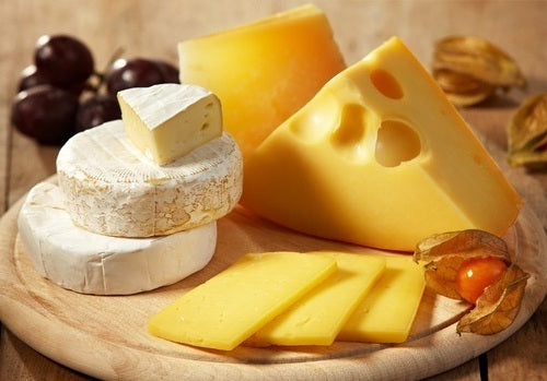 What are the benefits of cheese for human health + which types of cheese are more useful for men and women